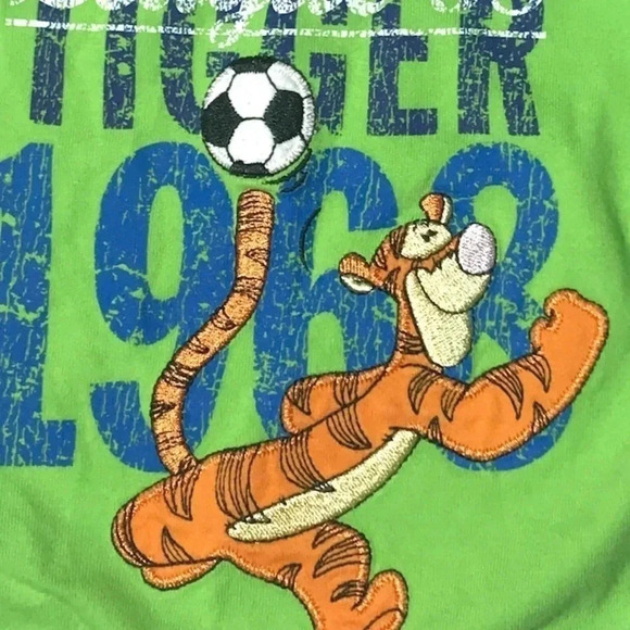 4/$20๐ฅณ Disney Tigger League Green Shirt - Picture 2 of 4